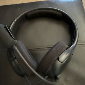 Nintendo switch Black Over-Ear Wired Headphones with Boom Mic